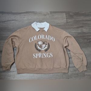 Hollister Y2K Colorado Springs Collared Crewneck Size Large Tan White Black